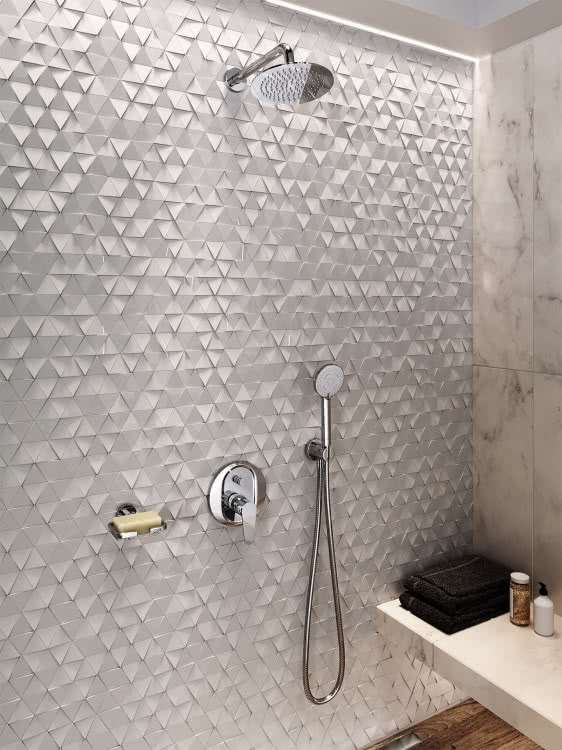 Aranżacja strefy prysznicowej, przy użyciu armatury marki Ferro
